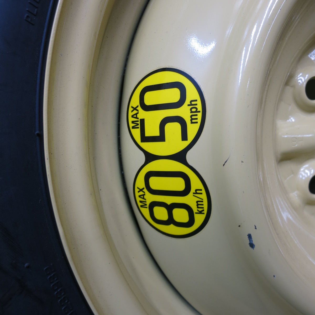 未使用!1本★スペア 145/90D16 ヨコハマ INFLATE TO 420kPa(60pSi) TEMPORARY USE ONLY スチール ホイール 16インチ PCD114.3/5H★5082304ナノ