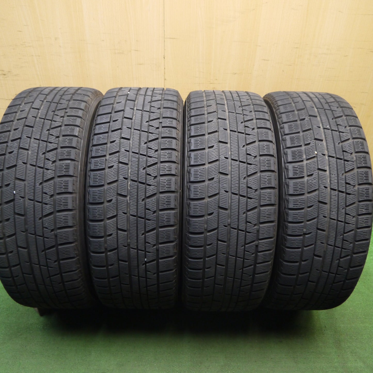 バリ溝!キレイ!9分★スタッドレス 245/50R18 ヨコハマ アイスガード iG50 VOLTEC インターミラノ ボルテック 18インチ PCD114.3/5H★5071505Hス