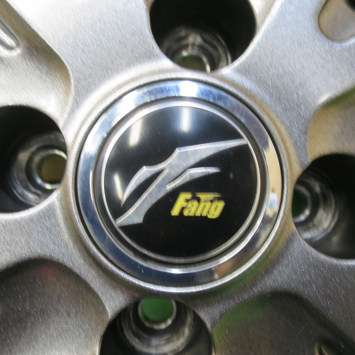 キレイ★スタッドレス 175/70R14 ブリヂストン ブリザック VRX Fang ファング 14インチ PCD100/4H★5032612イス