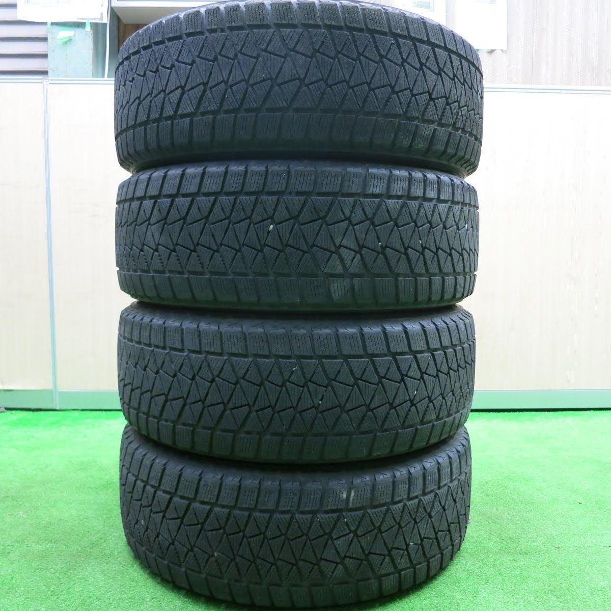 4本価格★スタッドレス 225/60R17 ブリヂストン ブリザック DM-V2 LUTZ 社外 アルミ 17インチ PCD114.3/5H★4100803HAス