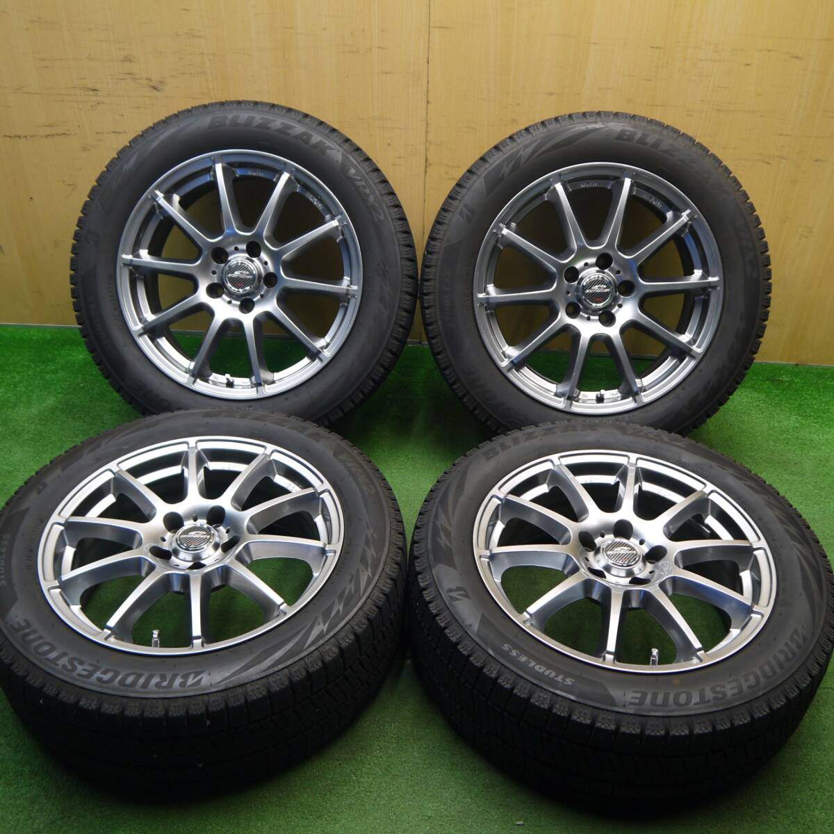 バリ溝!24年!キレイ!9.5分★スタッドレス 215/55R17 ブリヂストン ブリザック VRX2 SCHNEIDER ATECH シュナイダー 17インチ PCD114.3/5H★5031902Hス