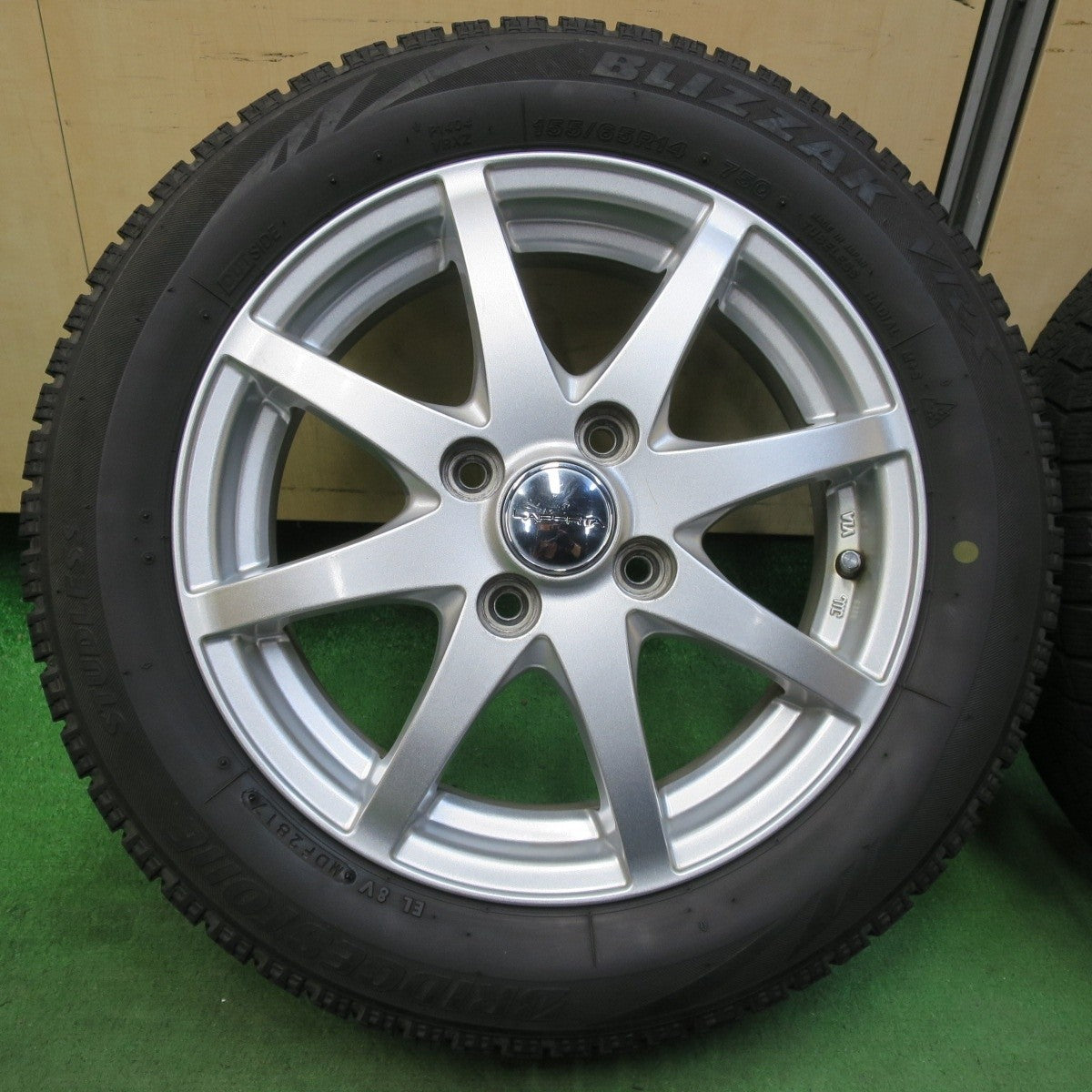 4本価格★スタッドレス 155/65R14 ブリヂストン ブリザック VRX LAPORTA ラポルタ 14インチ PCD100/4H★5032202イス