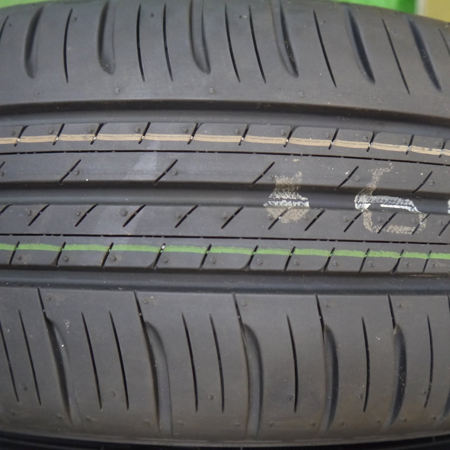 新車外し!25年★195/65R16 ダンロップ エナセーブ EC300+ タイヤ 16インチ ライズ ロッキー レックス 60系 プリウス 等★5052702Hノタ
