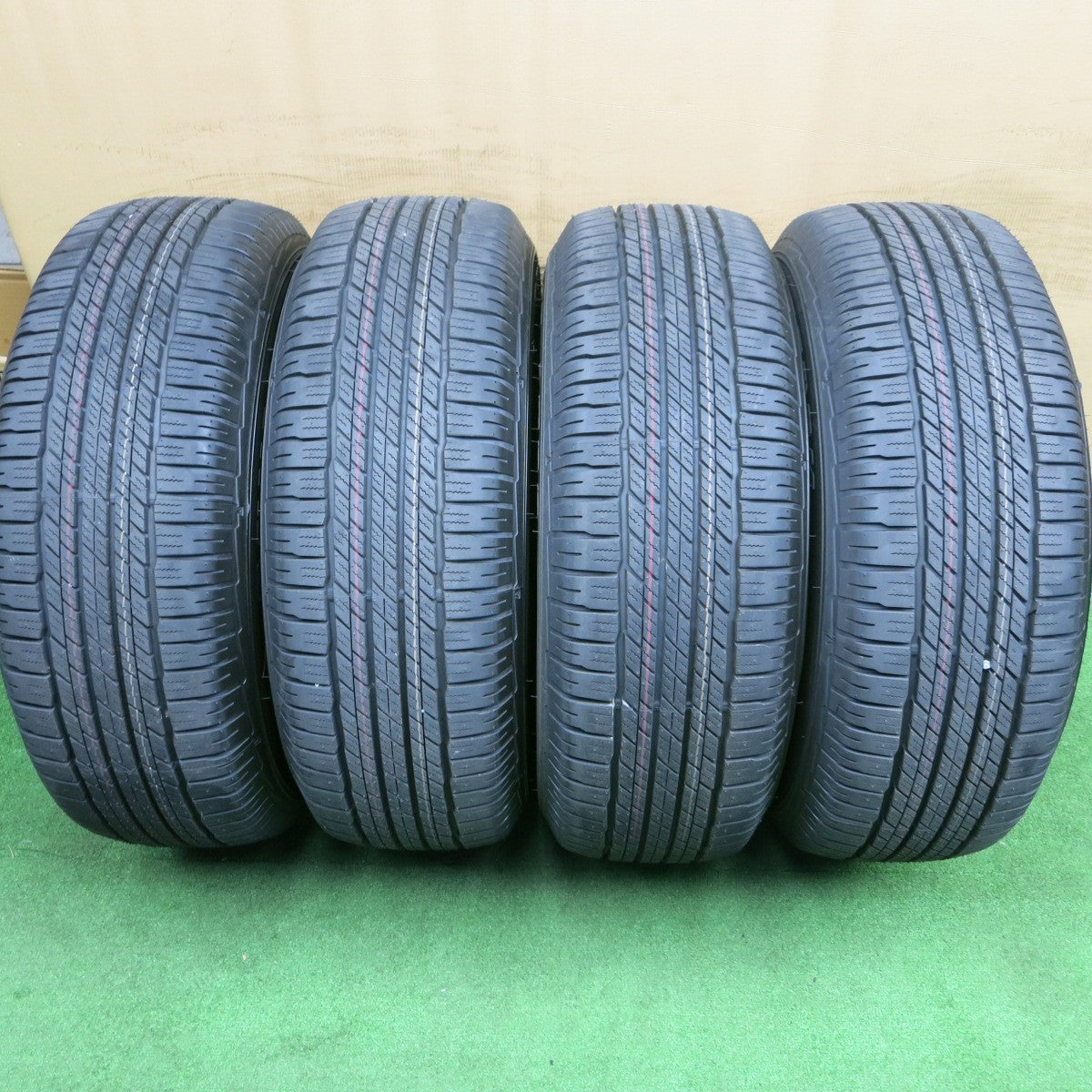 新車外し!26年★265/70R16 ダンロップ グラントレック AT23 タイヤ 16インチ ランクル 70 プラド ハイラックス サーフ 等★6021805NKノタ