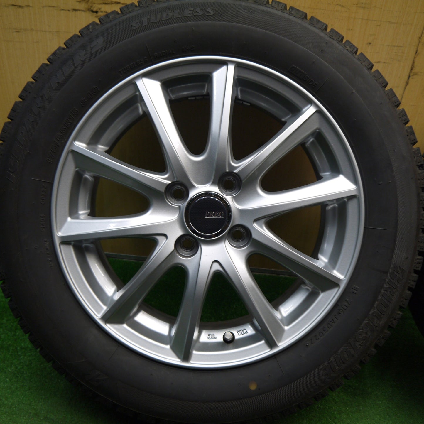 バリ溝!22年!キレイ!9分★スタッドレス 175/65R15 ブリヂストン アイスパートナー2 PREO プレオ 15インチ PCD100/4H★5050202Hス