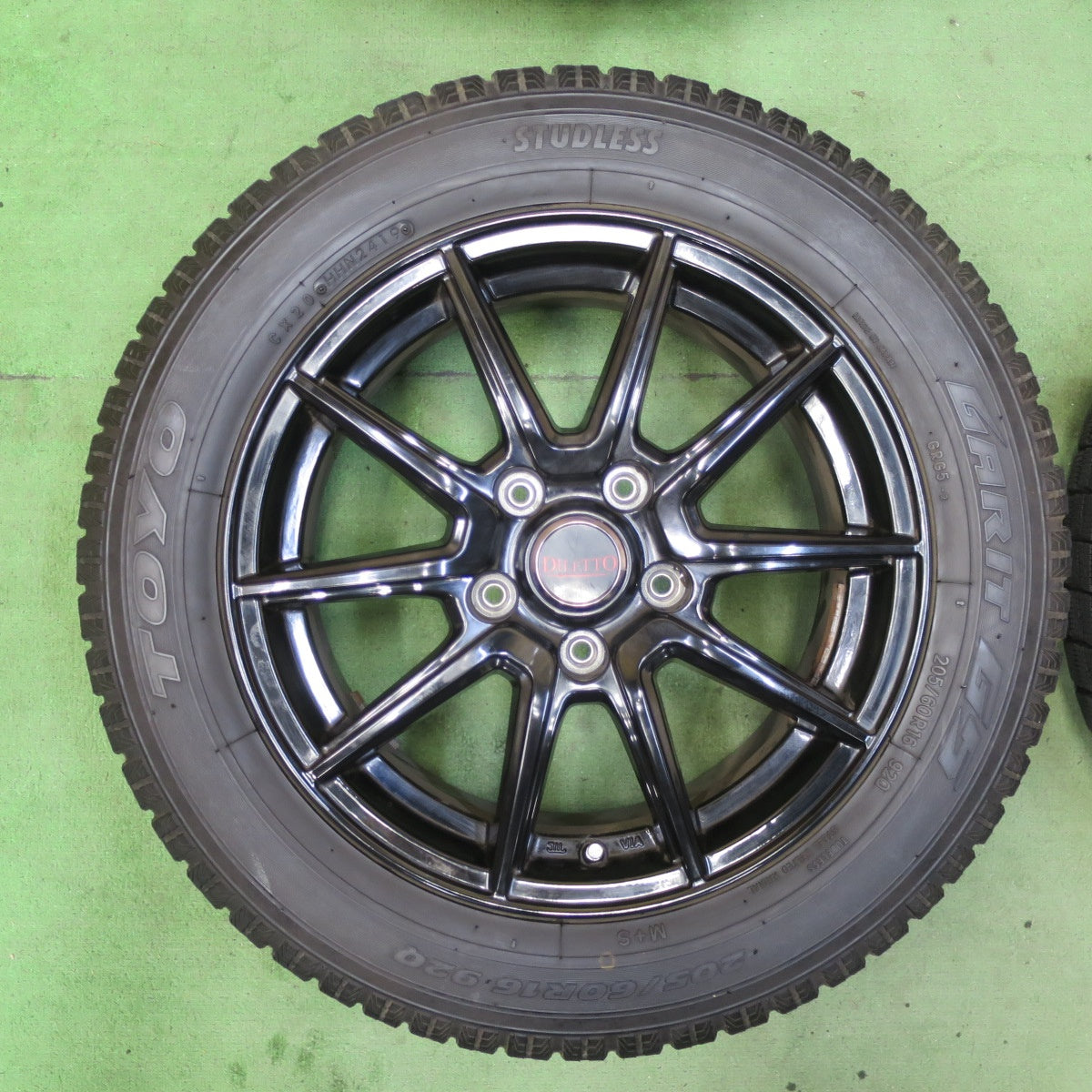 バリ溝!9.5分★スタッドレス 205/60R16 トーヨー ガリット G5 DILETTO ディレット 16インチ PCD114.3/5H★5081303TTス