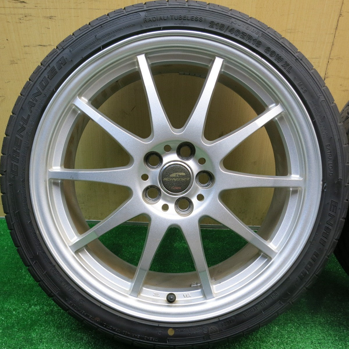 超バリ溝!24年!ほぼ10分★プリウス 等 215/40R18 グリンランダー ENRI U08 SCHNEIDER ATECH シュナイダー 18インチ PCD100/5H★5101202HAノ