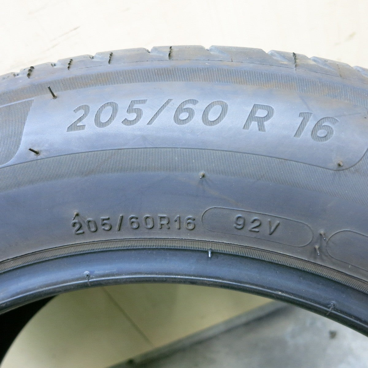2本価格!22年★205/60R16 ミシュラン プライマシー4 タイヤ 16インチ ノア エスティマ プリウスα ヴォクシー 等★5052103ナノタ