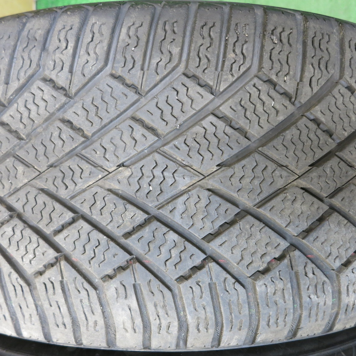 4本価格★ボルボ V60 S60 純正 215/50R17 スタッドレス コンチネンタル バイキングコンタクト7 17インチ PCD108/5H★5092810HAス