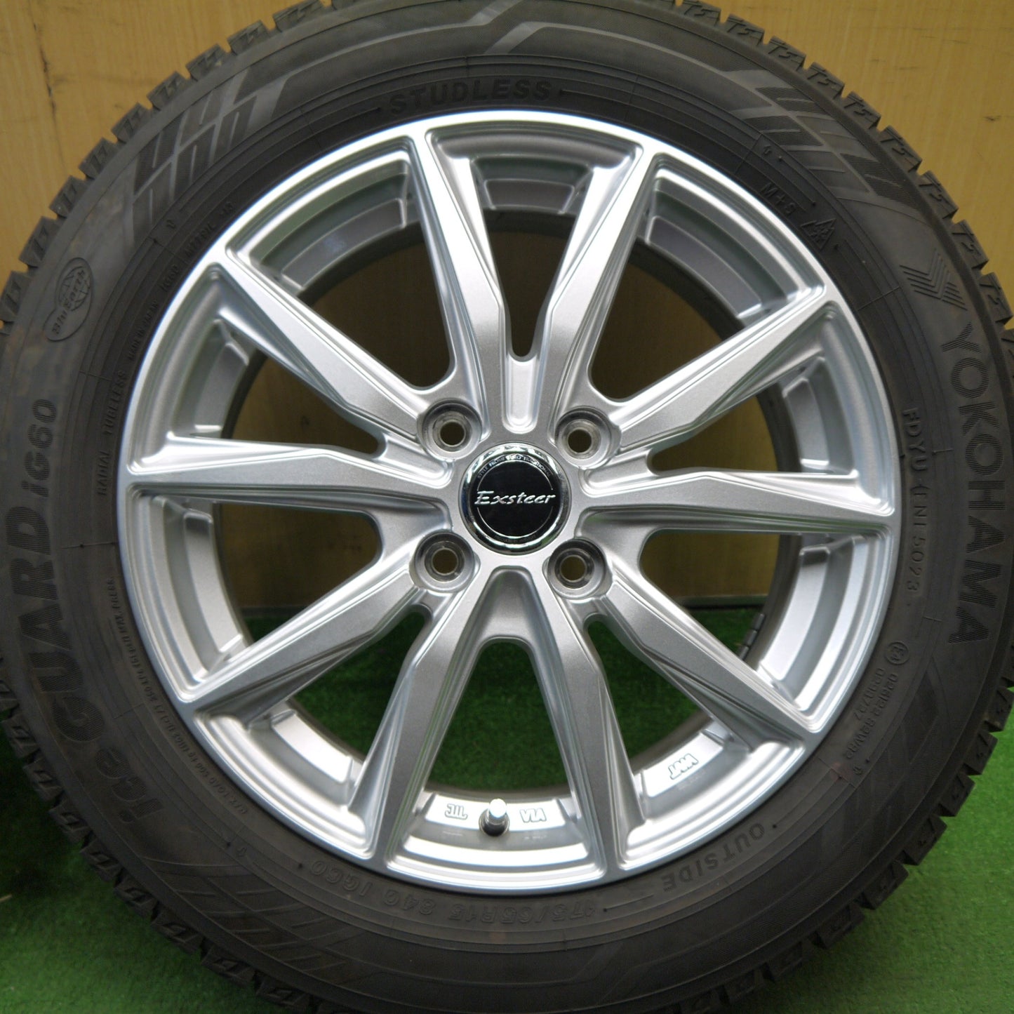 バリ溝!23年!キレイ!ほぼ10分★スタッドレス 175/65R15 ヨコハマ アイスガード iG60 Exsteer エクスター 15インチ PCD100/4H★5042208Hス