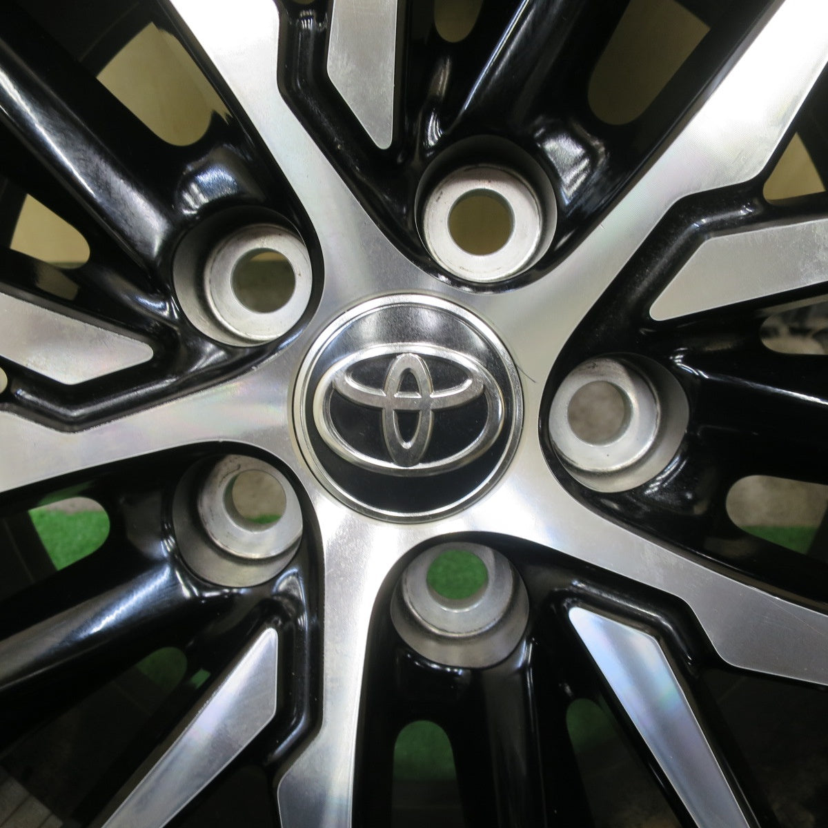 バリ溝!22年!キレイ!9.5分★トヨタ 70系 カムリ 純正 235/45R18 ブリヂストン トランザ T005A 18インチ PCD114.3/5H★5090203TTノ