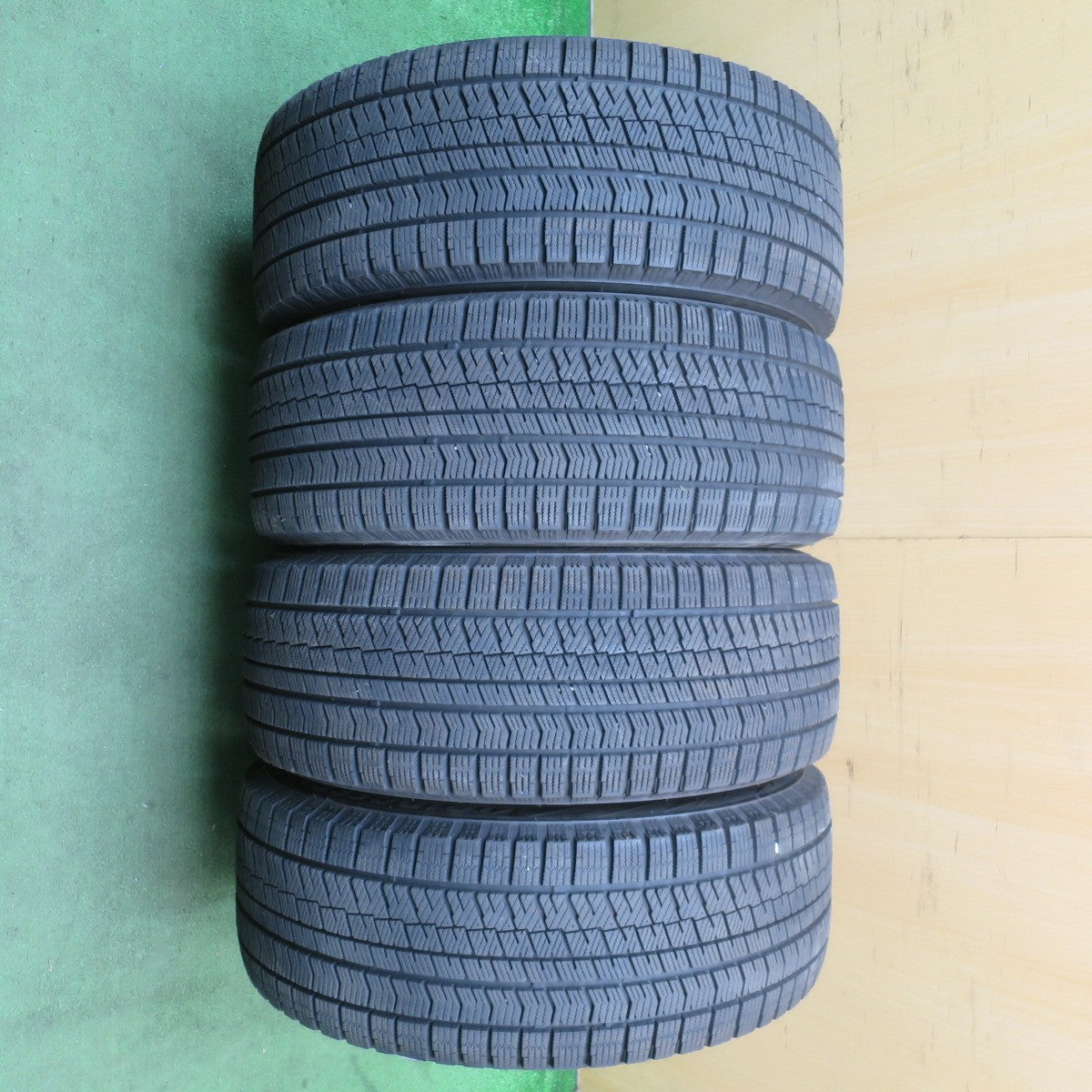 バリ溝!21年!キレイ!9.5分★スタッドレス 225/55R17 ブリヂストン ブリザック VRX2 BALMINUM バルミナ 17インチ PCD114.3/5H★5093004NJス