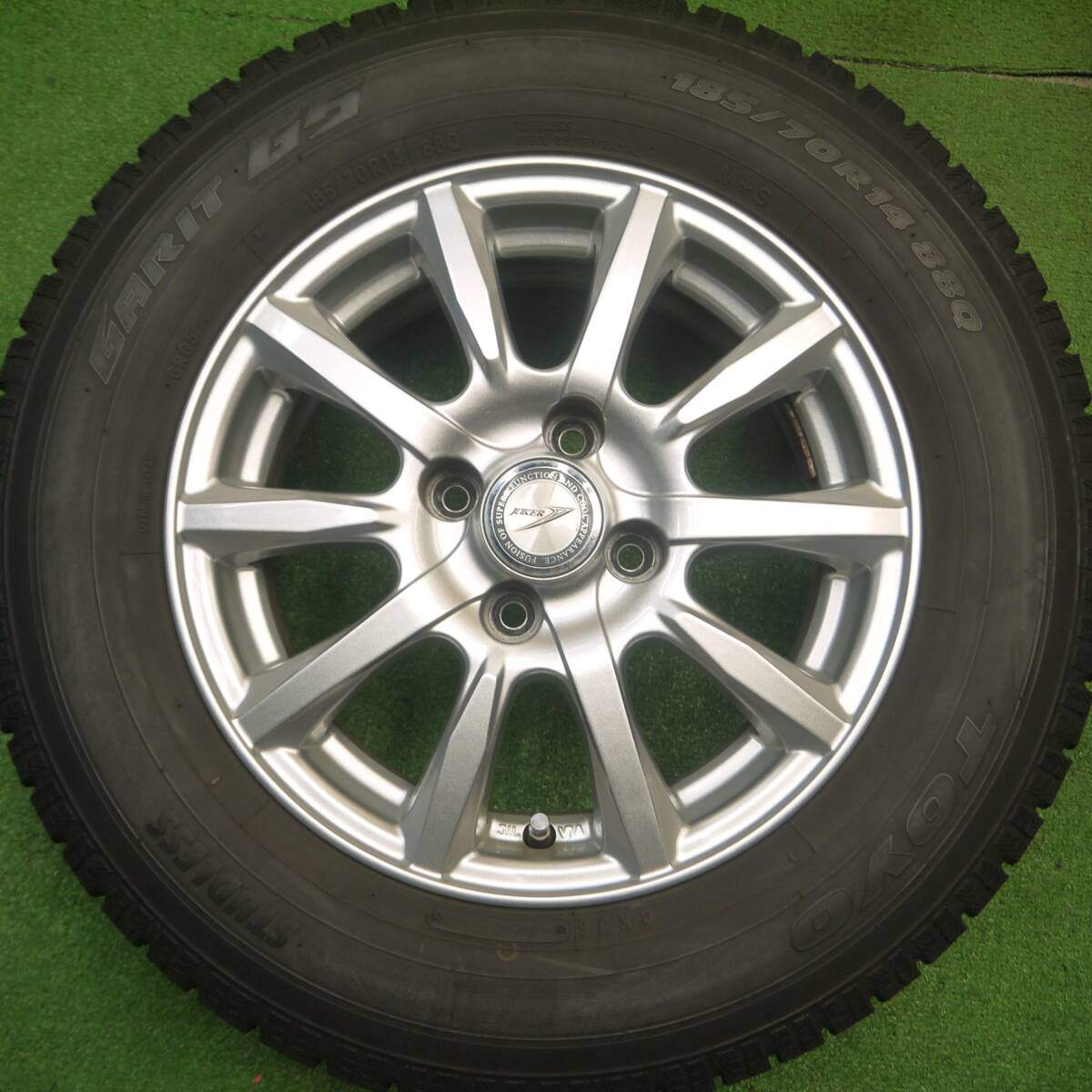 バリ溝!キレイ!9.5分★スタッドレス 185/70R14 トーヨー ガリット G5 JOKER ジョーカー 14インチ PCD100/4H★4112702Hス
