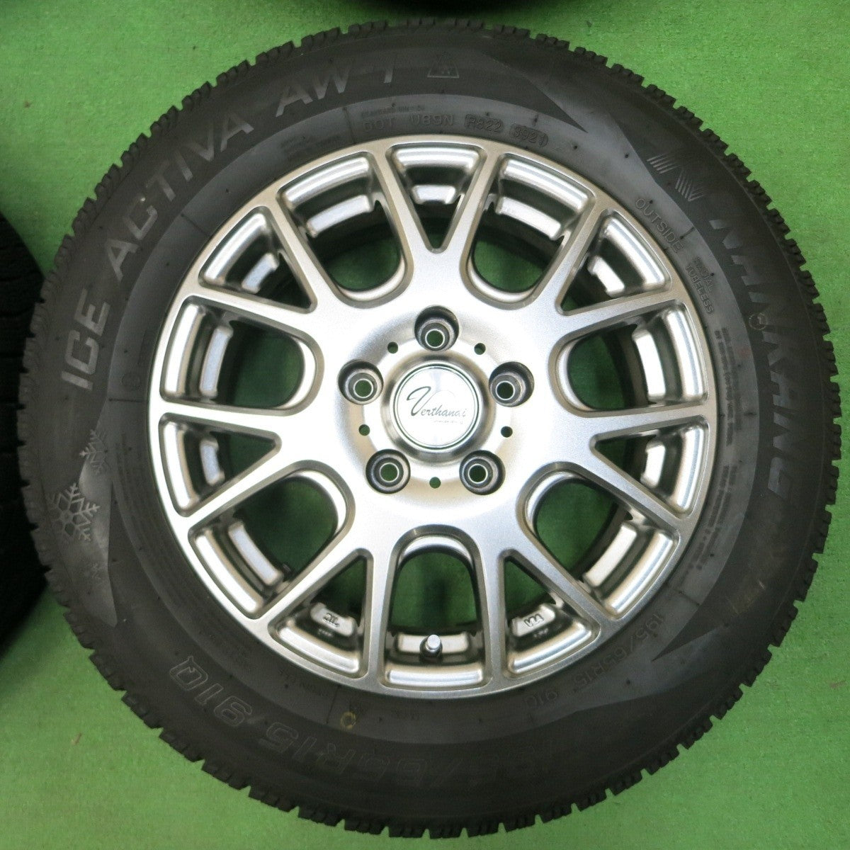 バリ溝!21年!綺麗!ほぼ10分★スタッドレス 195/65R15 ナンカン アイスアクティバ AW-1 Verthandi PCD114.3/5H★4041703イス