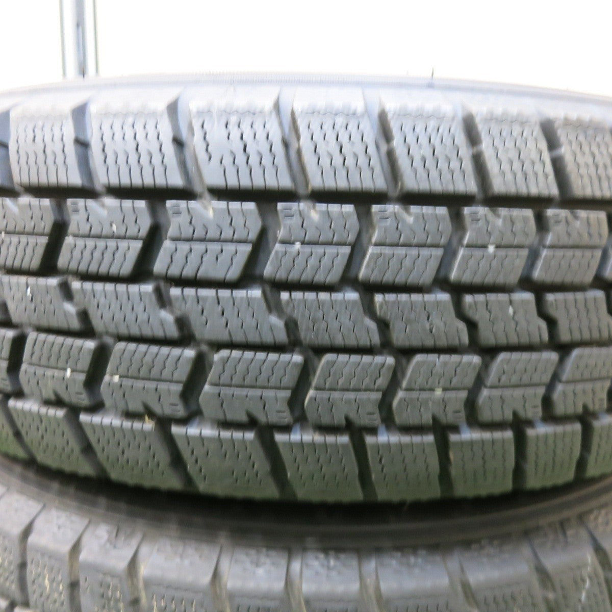 バリ溝!22年!9.5分以上★スタッドレス 165/65R14 グッドイヤー アイスナビ7 ravrion RS01 ラブリオン 14インチ PCD100/4H★5013006SYス