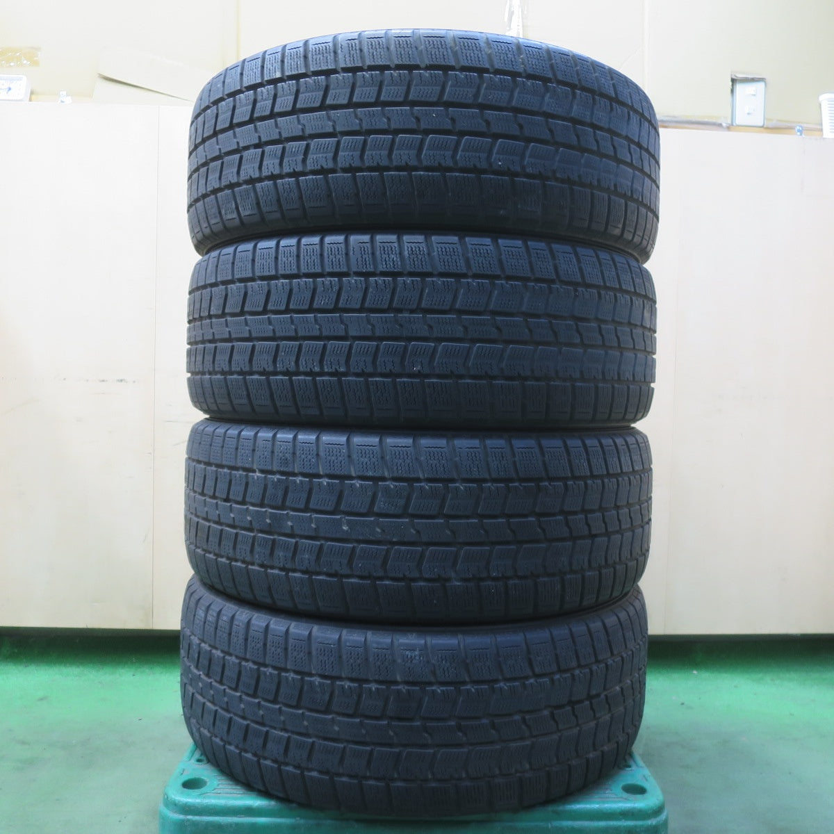 キレイ◎レクサス UX Fスポーツ 純正 225/45R18 スタッドレス グッドイヤー アイスナビ7 18インチ PCD114.3/5H◎6100602イス