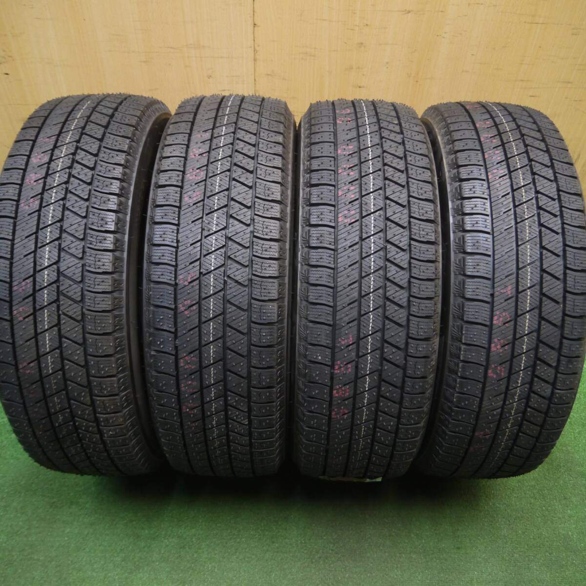 未使用!21年★スタッドレス 185/60R15 ブリヂストン ブリザック VRX3 Humanline ヒューマンライン 15インチ PCD100/4H★5011717Hス