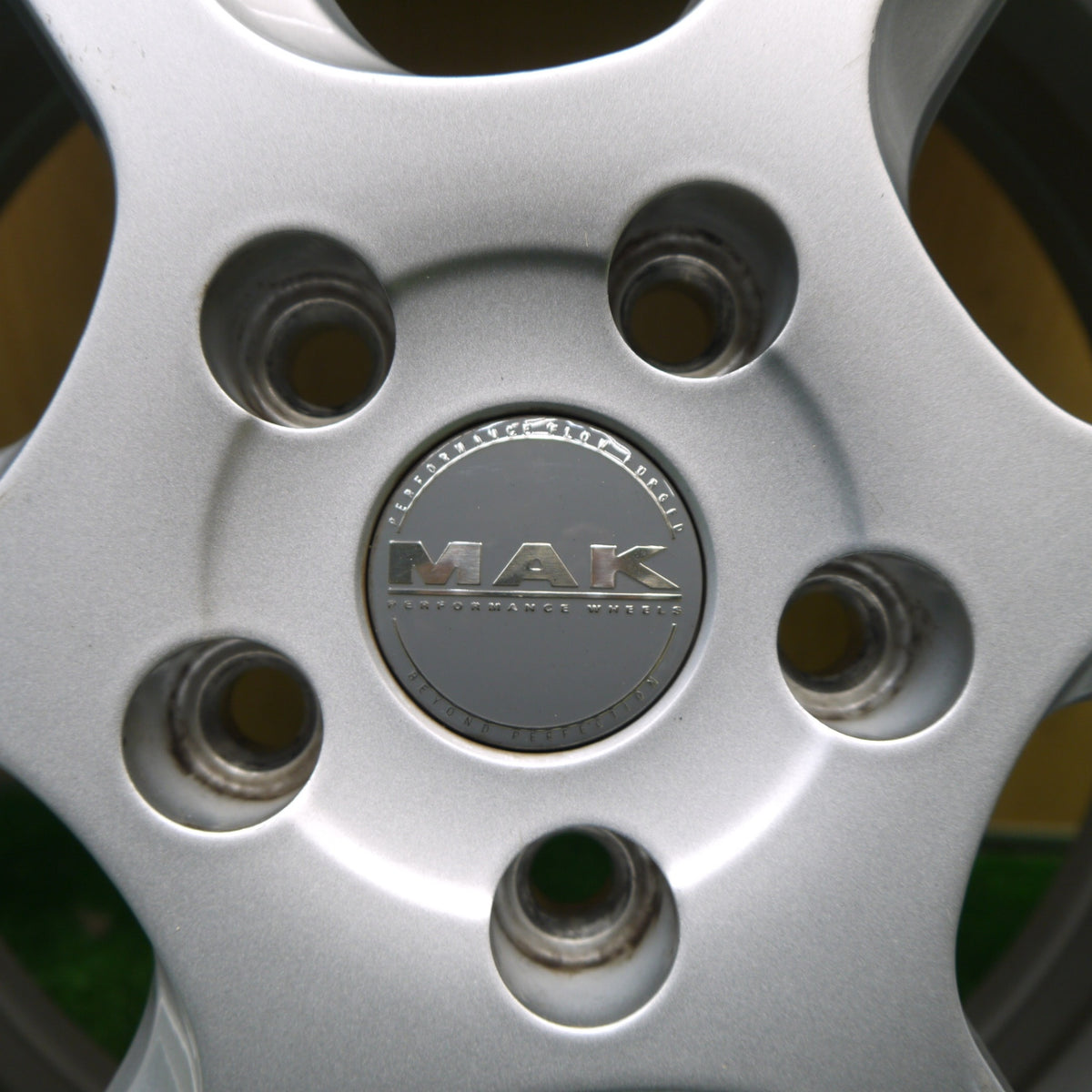 バリ溝!キレイ!9.5分以上★BMW MINI 等 MAK VINCI 175/65R15 スタッドレス ダンロップ ウインターマックス WM01 15インチ ヴィンチー PCD112/5H★5112609Hス