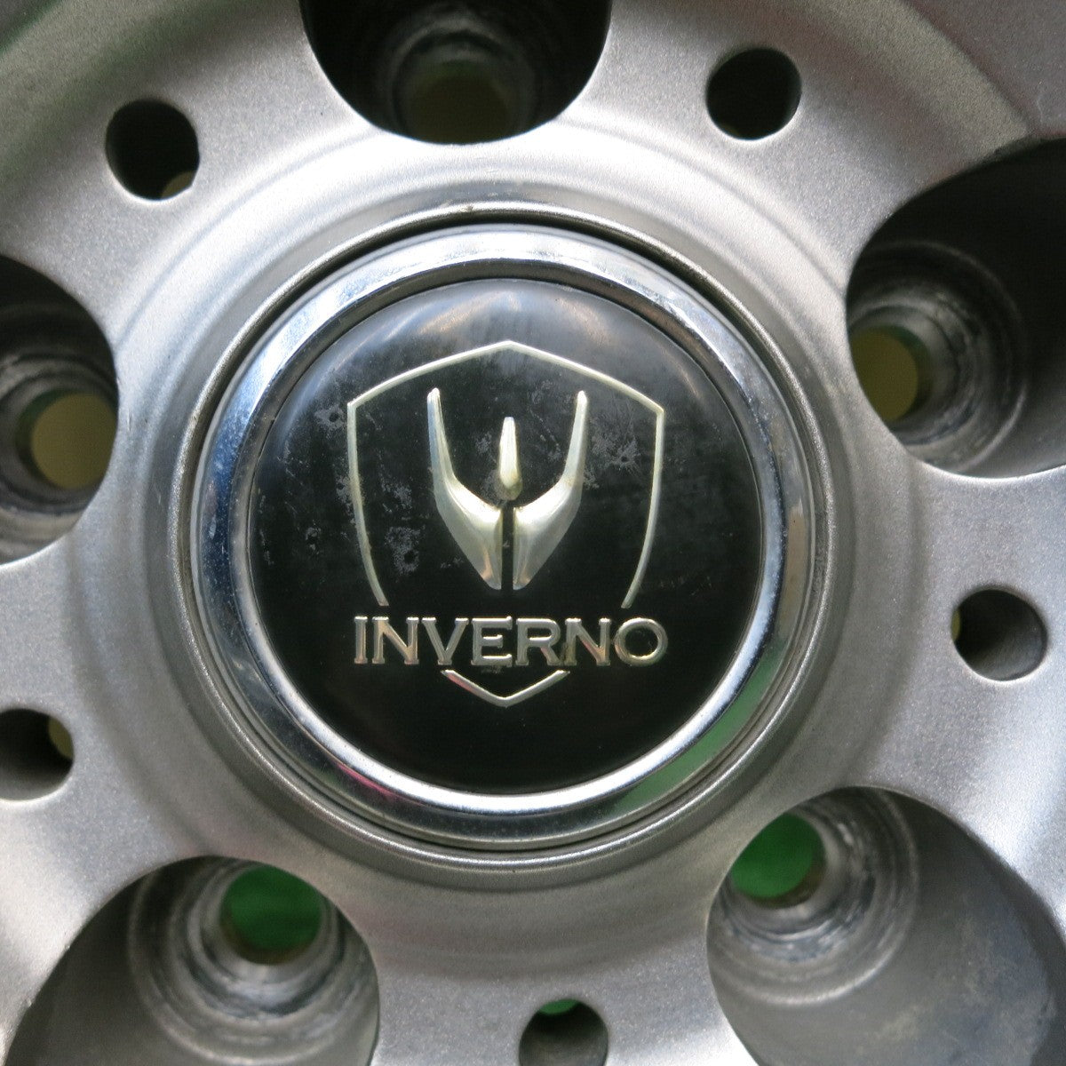 バリ溝!22年!キレイ!9.5分★スタッドレス 195/65R15 ダンロップ ウインターマックス 03 INVERNO 15インチ PCD114.3/5H★5082304HAス