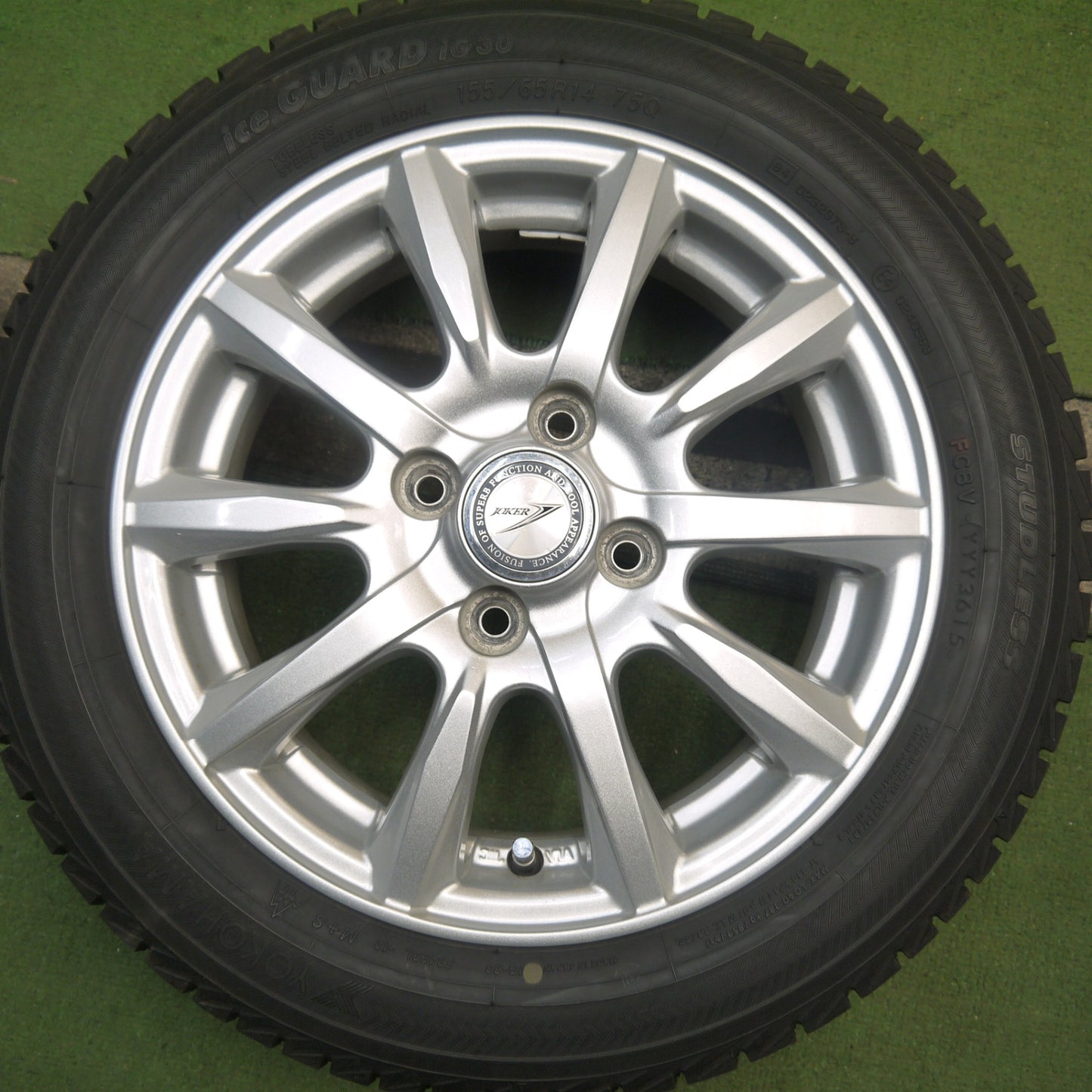 バリ溝!キレイ!8.5分★スタッドレス 155/65R14 ヨコハマ アイスガード iG30 JOKER ジョーカー 14インチ PCD100/4H★5092902Hス