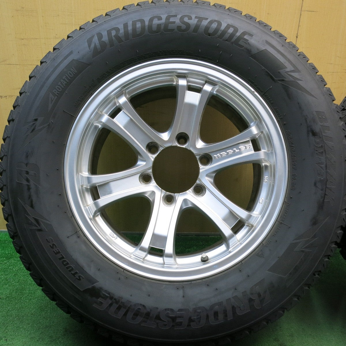 バリ溝!9分★KEELER 265/65R17 スタッドレス ブリヂストン ブリザック DM-V3 キーラー 17インチ PCD139.7/6H★5091404HAス