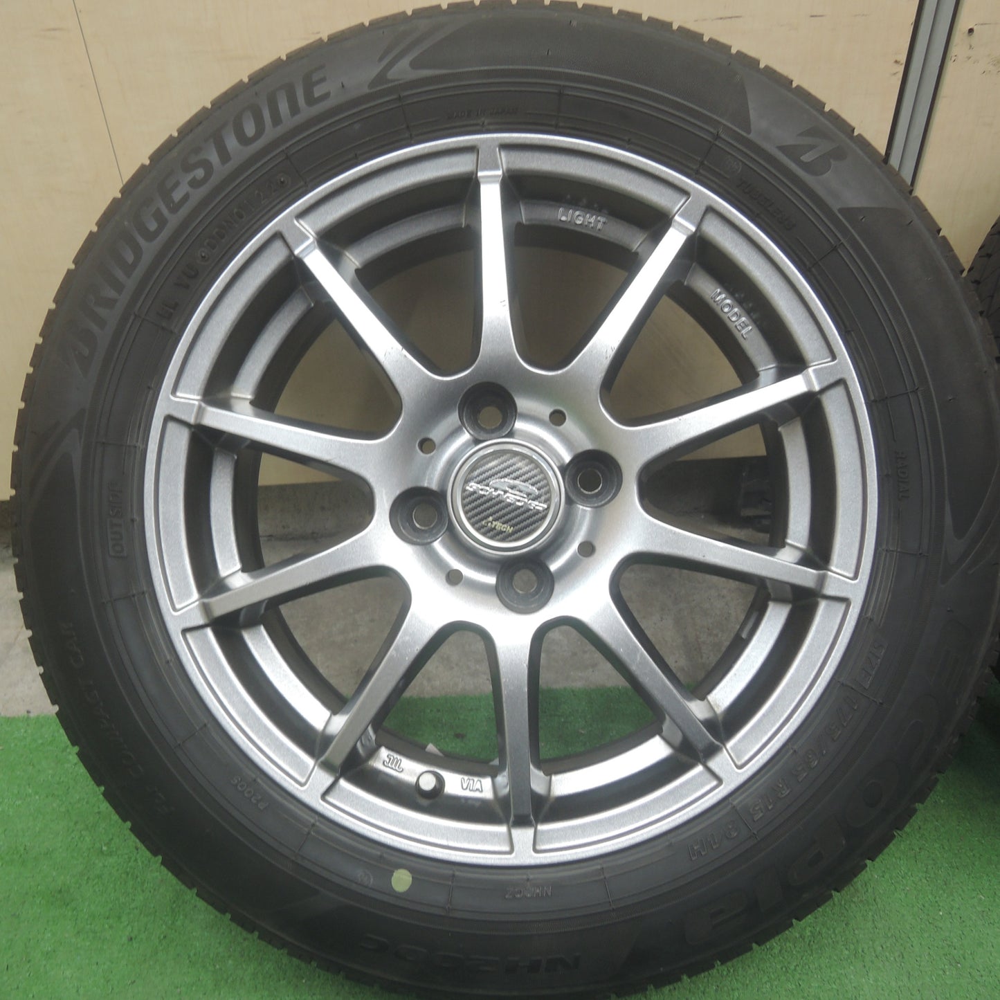 バリ溝!22年!8.5分★175/65R15 ブリヂストン エコピア NH200C SCHNEIDER ATECH シュナイダー 15インチ PCD100/4H★5042301TTノ