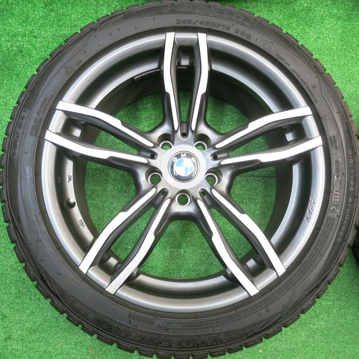 超バリ溝!9.5分以上★BMW 等 MAK LUFT FF 245/45R18 スタッドレス ダンロップ ウインターマックス WM01 DSST ランフラット 18インチ PCD112/5H★5101804HAス