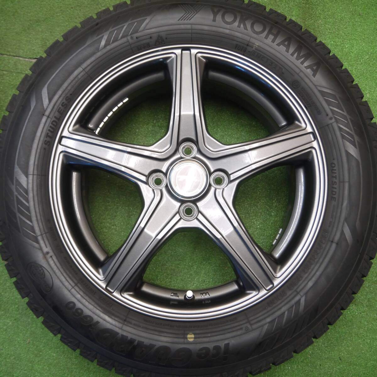 バリ溝!21年!キレイ!9.5分★スタッドレス 195/65R16 ヨコハマ アイスガード iG60 TOPRUN トップラン 16インチ PCD100/4H★5011709Hス