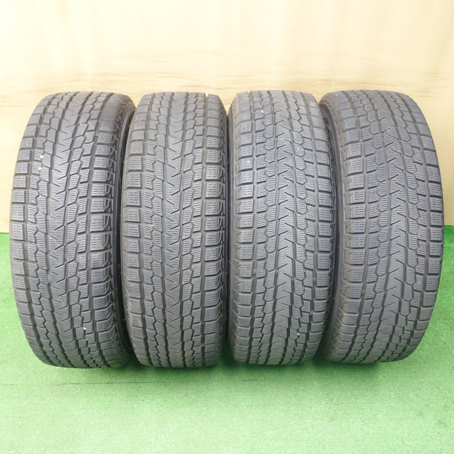 バリ溝!22年!キレイ!9.5分★スタッドレス 225/65R17 ヨコハマ アイスガード G075 MiLLOUS Ki ミルアス 17インチ PCD114.3/5H★6021403KTス