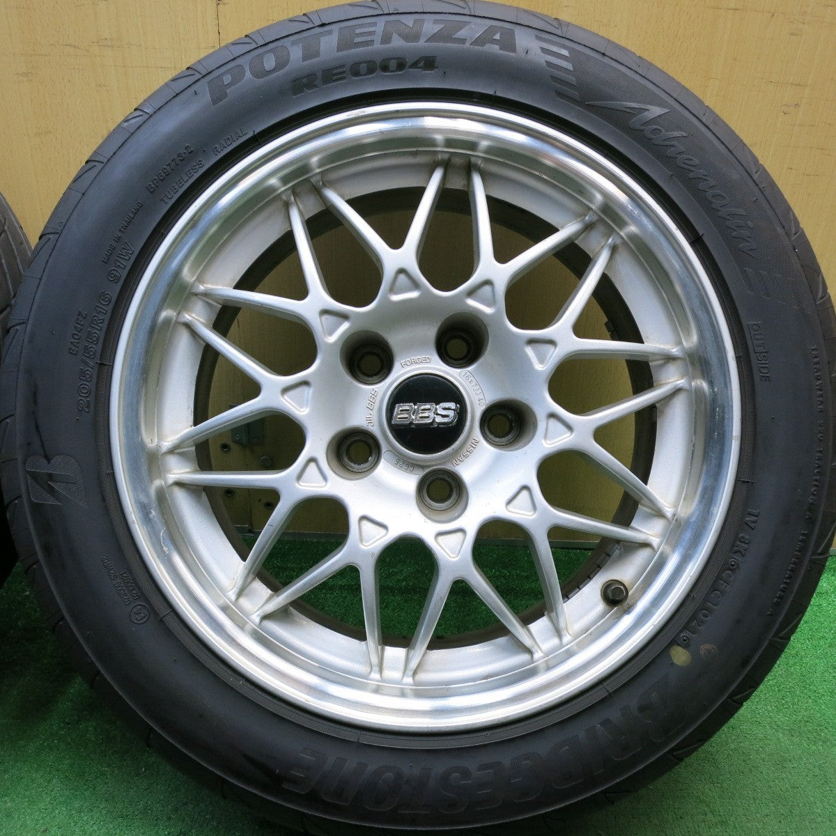 バリ溝!21年!9.5分★日産 スカイライン 等 純正 BBS CG26 205/55R16 ブリヂストン ポテンザ RE004 16インチ PCD114.3/5H★5052501HAノ