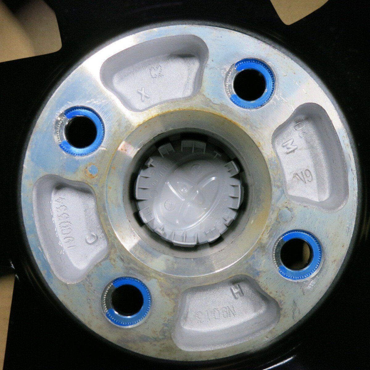 新車外し!1本★トヨタ ライズ Z グレード 純正 ホイール 17インチ 17×6J PCD100/4H★5012802SYホ(2)