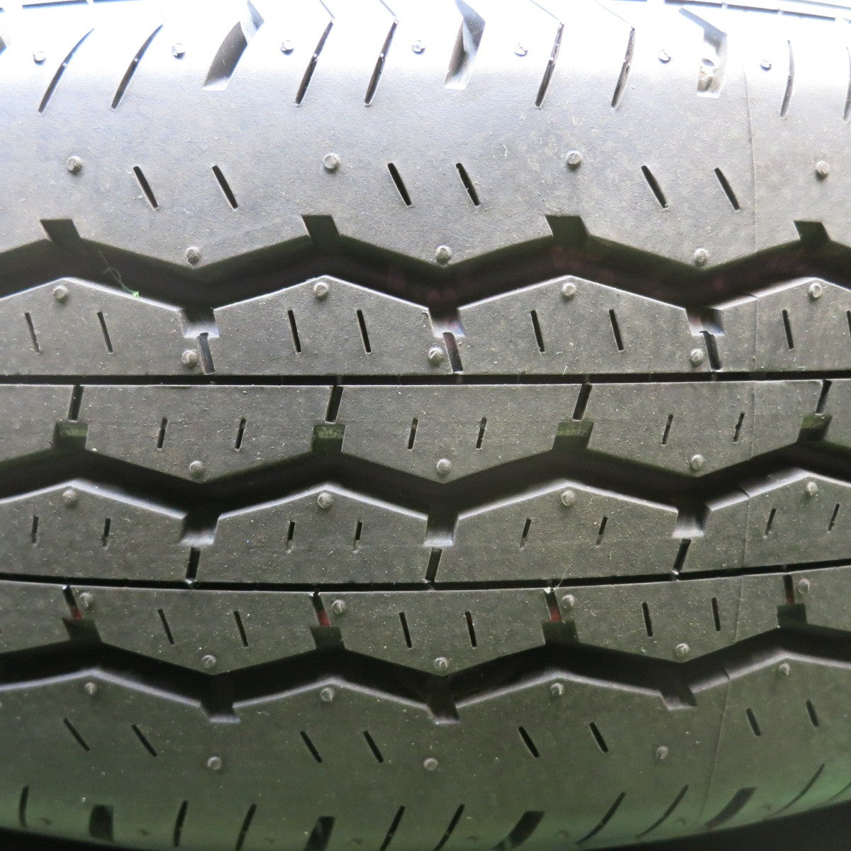 新車外し!25年★トヨタ 200系 ハイエース 純正 スチール 195/80R15 107/105S ブリヂストン エコピア RD613 15インチ PCD139.7/6H★5090602HAノ