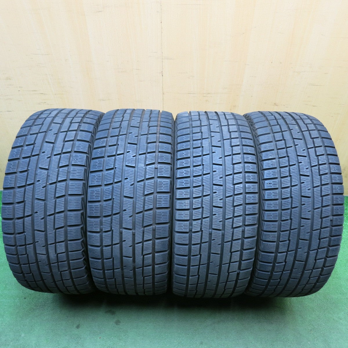 バリ溝!キレイ!9.5分◎アウディ A6 S6 4G Sライン 純正 255/40R19 スタッドレス ヨコハマ アイスガード iG30 19インチ PCD112/5H◎6072502HAス