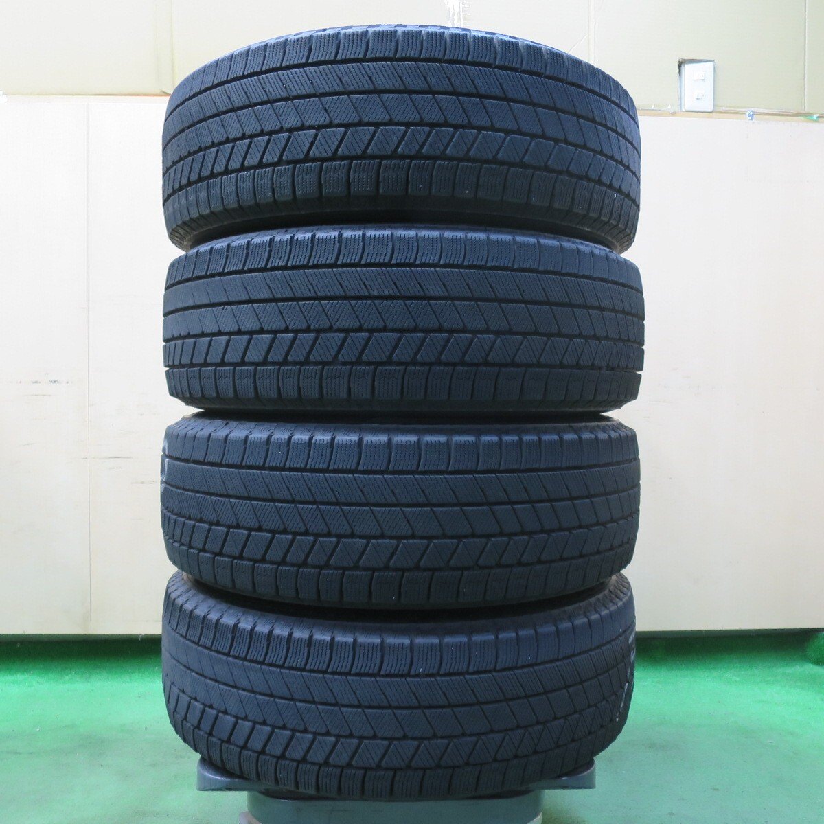 バリ溝!23年!キレイ!9.5分★スタッドレス 195/65R15 ブリヂストン ブリザック VRX3 SMACK ENKEI スマック エンケイ 15インチ PCD114.3/5H★5021109イス