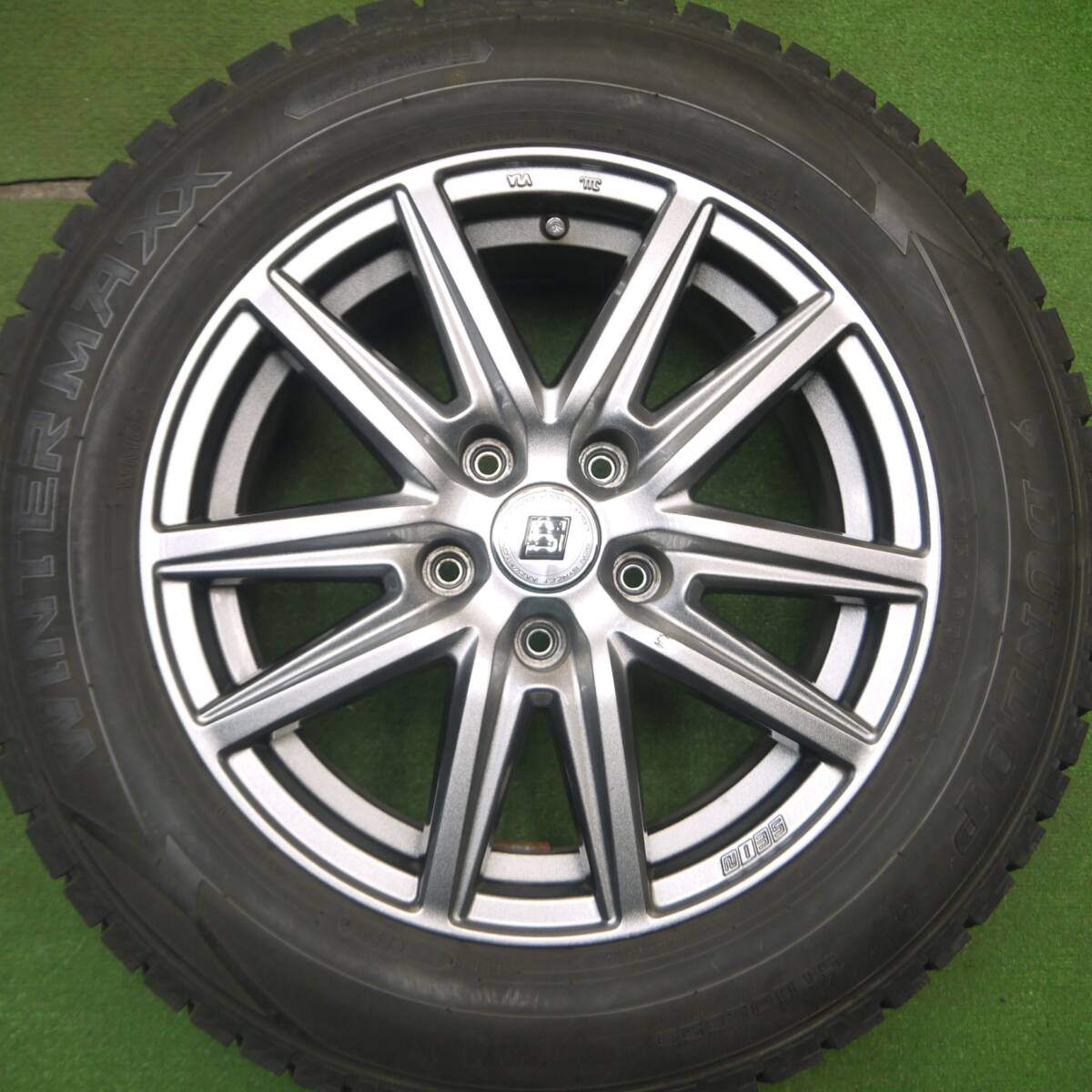 バリ溝!キレイ!9.5分★スタッドレス 215/60R16 ダンロップ ウインターマックス WM02 SEIN ザイン 16インチ PCD114.3/5H★5021205Hス