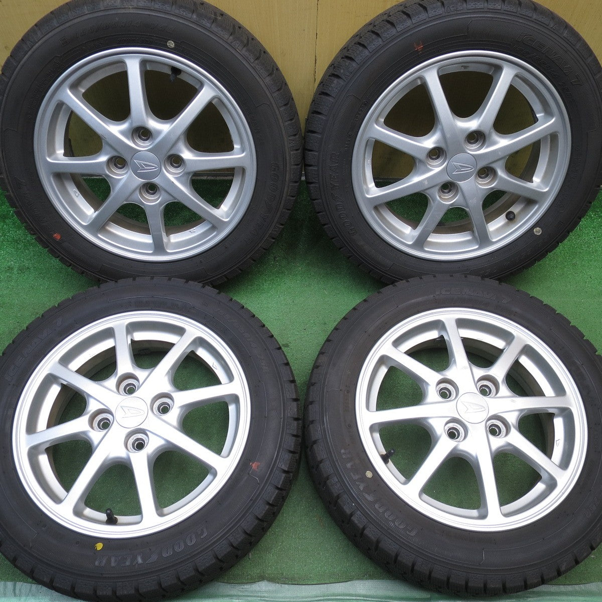 ほぼ未使用!23年◎ダイハツ ミライース 純正 155/65R14 スタッドレス グッドイヤー アイスナビ7 14インチ PCD100/4H◎6101204NJス
