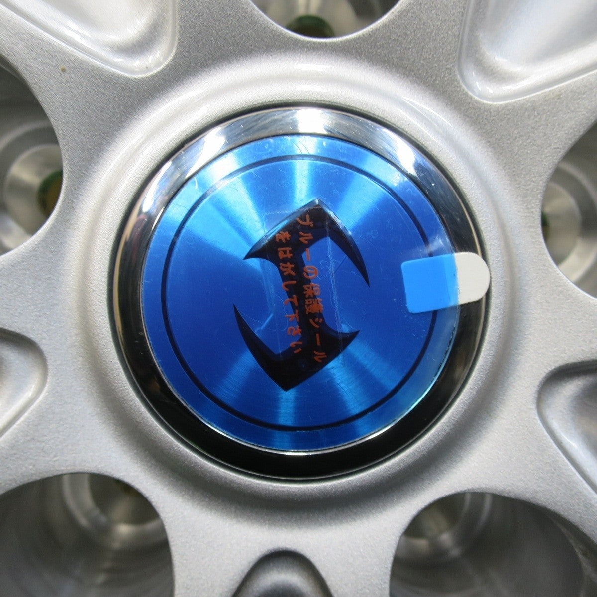 未使用!24年★スタッドレス 225/65R17 ピレリ アイスゼロ アシンメトリコ 社外 アルミ 17インチ PCD114.3/5H★5021417イス