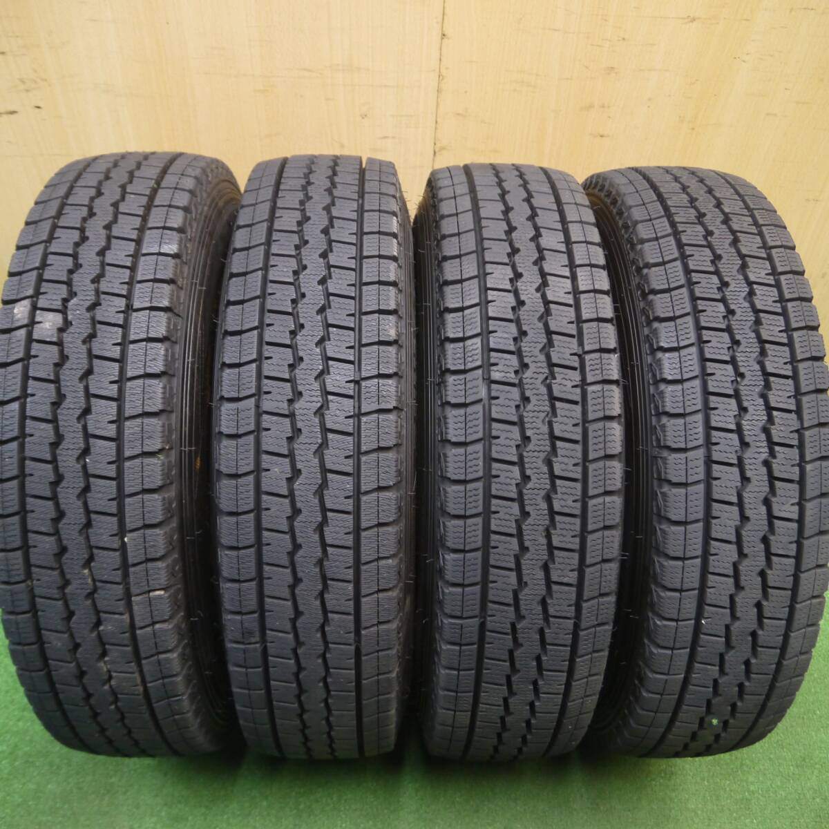 超バリ溝!22年!キレイ!ほぼ10分★トヨタ サクシード プロボックス 等 純正 スチール 155/80R14 88/86N スタッドレス ダンロップ ウインターマックス SV01 PCD100/4H★5010702Hス