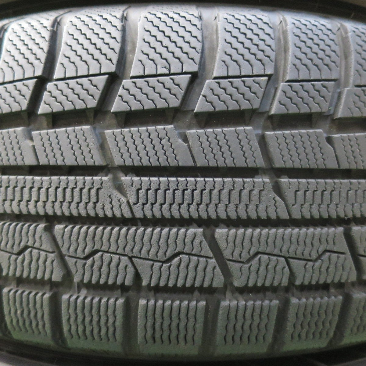 バリ溝!キレイ!9.5分★スタッドレス 205/65R16 トーヨー ウインター トランパス TX WB 社外 アルミ 16インチ PCD114.3/5H★5021509イス