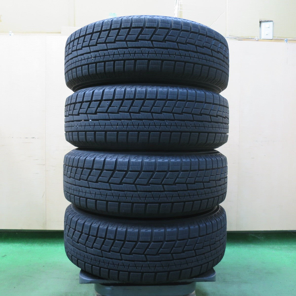 バリ溝!23年!9.5分★トヨタ 50系 プリウス 純正 195/65R15 スタッドレス ヨコハマ アイスガード iG60 15インチ PCD100/5H★5100904イス