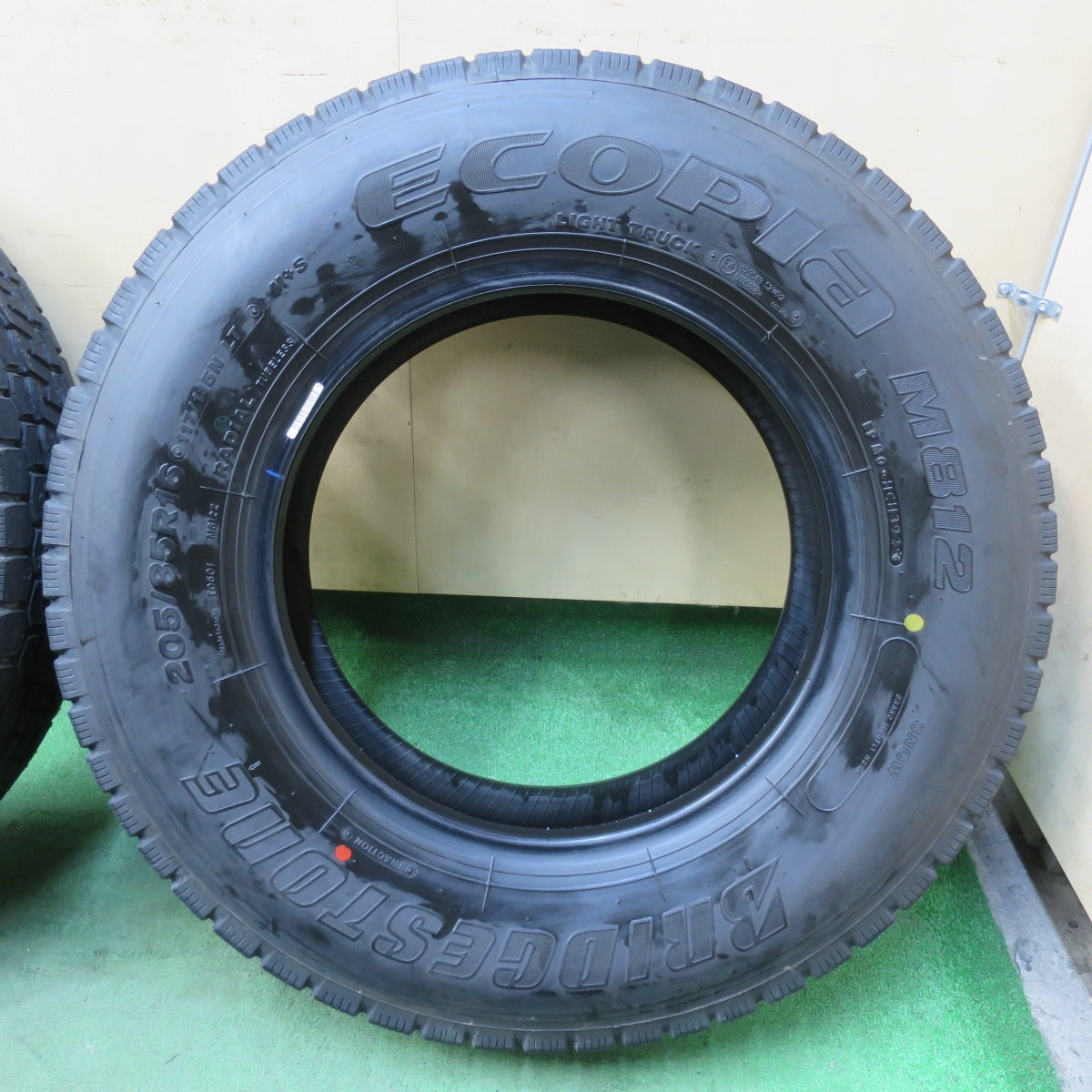 ほぼ未使用!25年!6本★トラック タイヤ 205/85R16 117/115N ブリヂストン エコピア M812 ミックス オールシーズン 16インチ★6020611イスタ