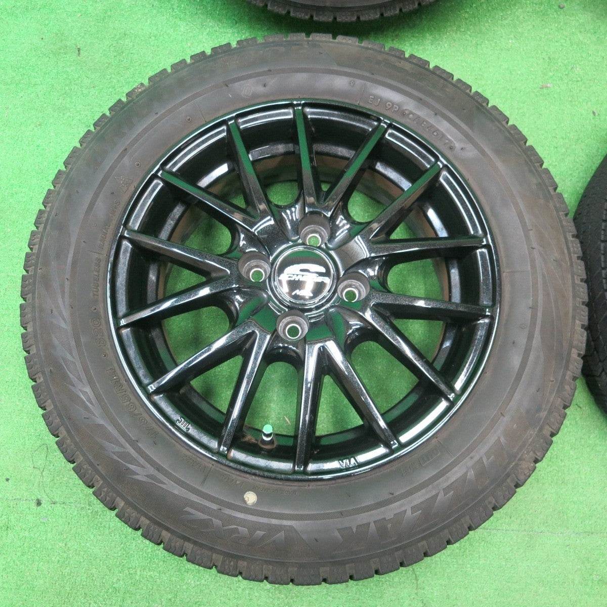 キレイ★スタッドレス 175/65R14 ブリヂストン ブリザック VRX2 SCHNEIDER MiD シュナイダー 14インチ PCD100/4H★4043006ナス