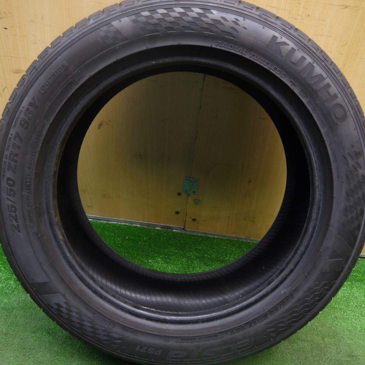 バリ溝 22年 9.5分以上 1本★225/50R17 クムホ エクスタ PS71 アウディ A4 A6 ボルボ V70 ベンツ Cクラス シャラン等★5032507Hノタ