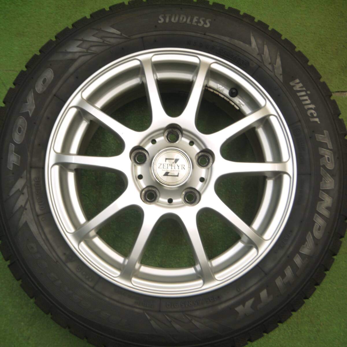 バリ溝!23年!キレイ!9.5分以上★スタッドレス 195/65R15 トーヨー ウインター トランパス TX ZEPHYR ゼファー 15インチ PCD114.3/5H★5021214Hス