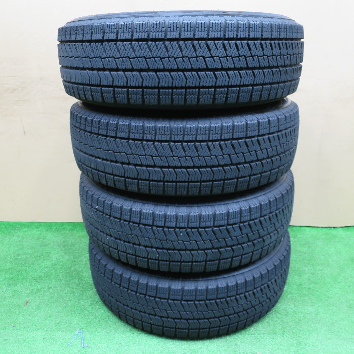 バリ溝!21年!9分★スタッドレス 185/65R15 ブリヂストン ブリザック VRX2 Fang ファング 15インチ PCD114.3/5H★5121403NKス