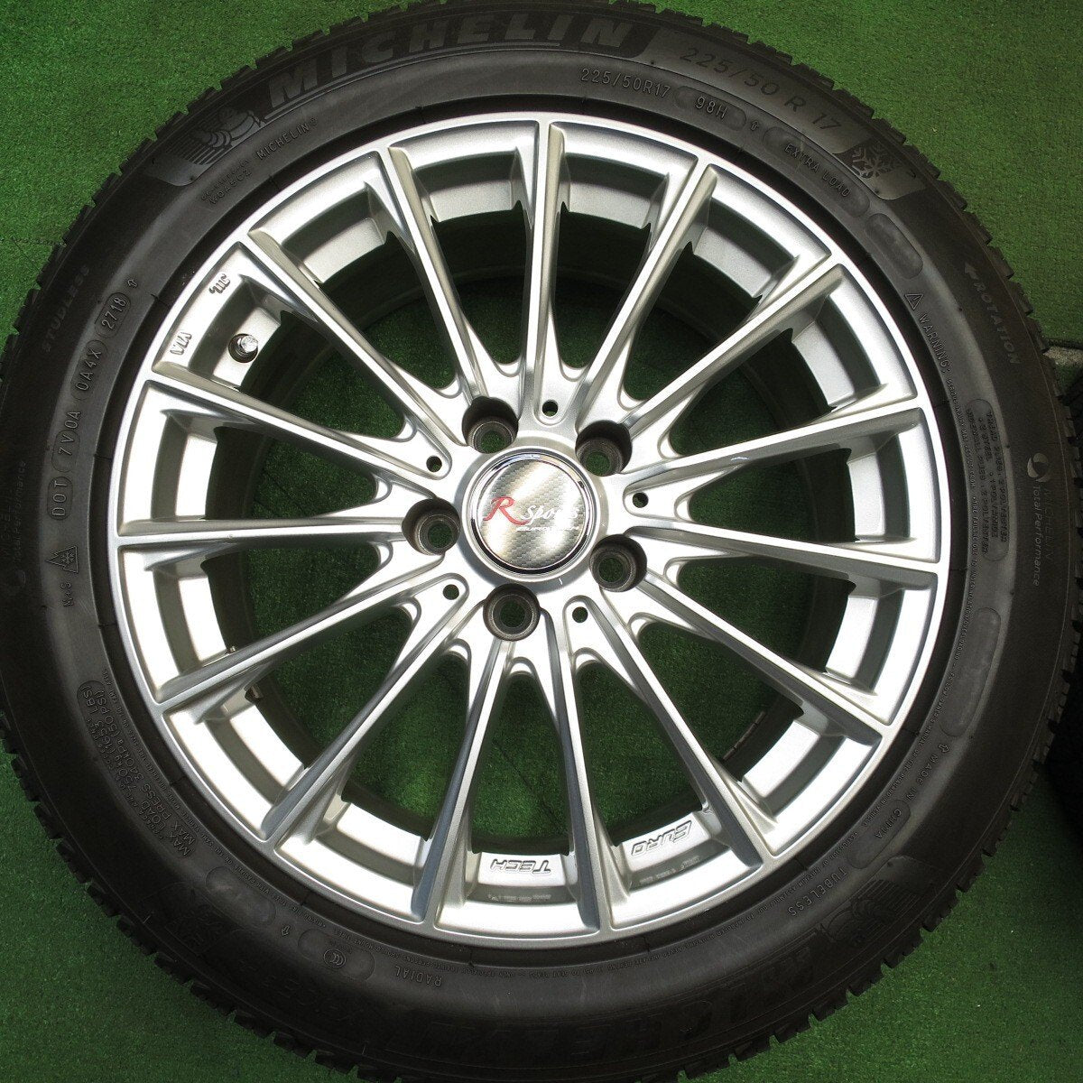 バリ溝!キレイ!8.5分★アウディ 等 R Sports EUROTECH 225/50R17 スタッドレス ミシュラン X-ICE3+ ユーロテック 17インチ PCD112/5H★5030709Hス