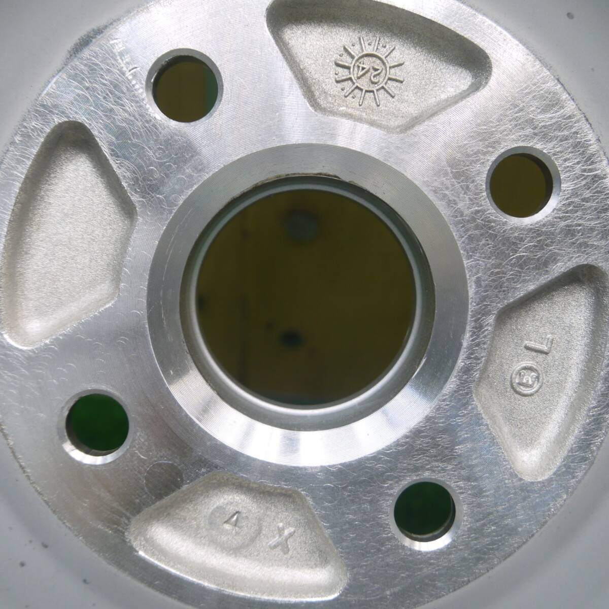 新車外し!エンブレム付き★ダイハツ LA900S タフト 純正 ホイール 15インチ 15×4.5J PCD100/4H★4091308Hホ