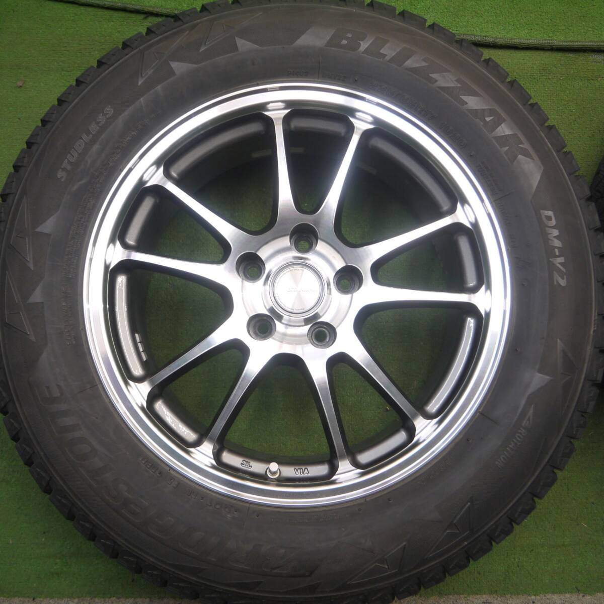 バリ溝!キレイ!9分★スタッドレス 225/65R17 ブリヂストン ブリザック DM-V2 ECO FORME PCD114.3/5H★4032514Hス