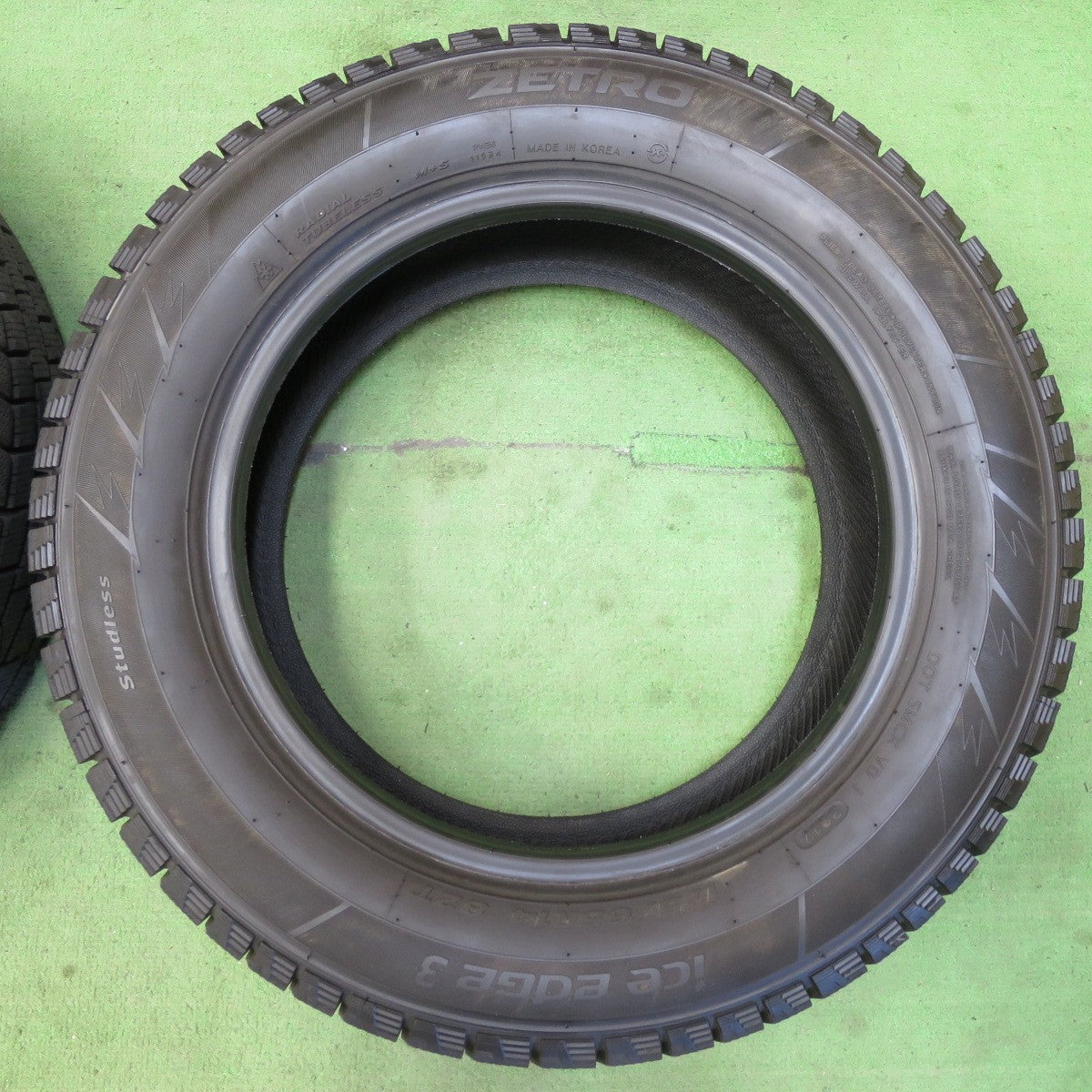 バリ溝!ほぼ10分★スタッドレス 175/65R14 ゼトロ アイスエッジ3 ZETRO ice edge3 タイヤ 14インチ デミオ ノート パッソ フィット 等★5041212イスタ