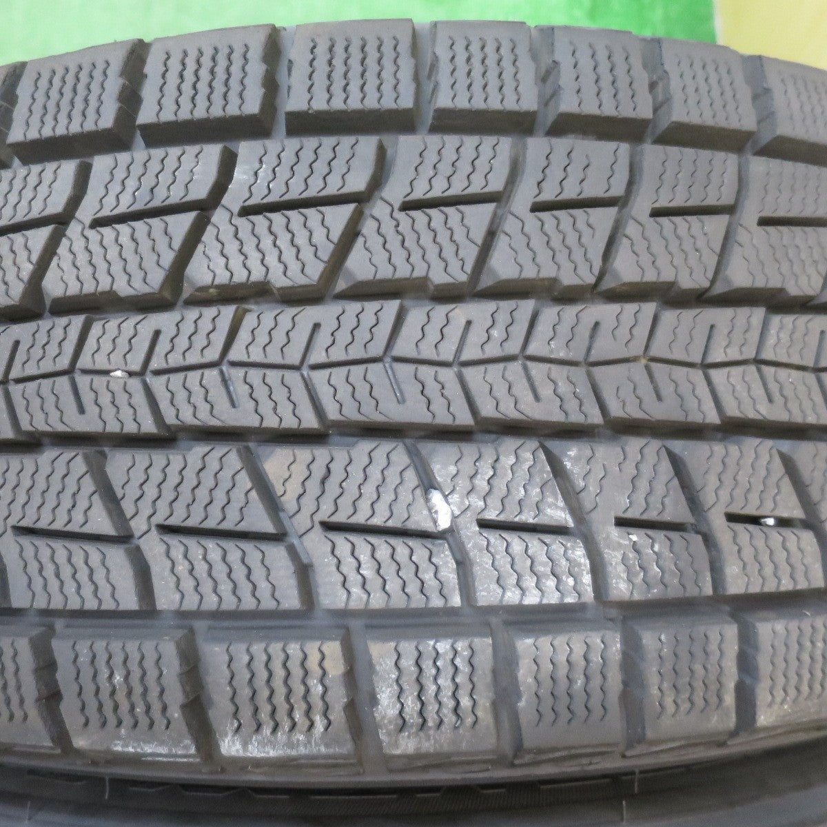 バリ溝!21年!キレイ!9.5分★スタッドレス 225/65R17 ダンロップ ウインターマックス SJ8 Fang ファング 17インチ PCD114.3/5H★5091903NJス